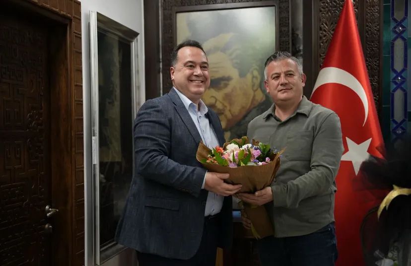 Akhisar Belediye Başkanı Besim Dutlulu, Gördes Belediye Başkanı Av. İbrahim