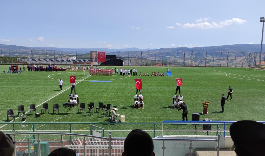 19 Mayıs Atatürk'ü Anma, Gençlik ve Spor Bayramı, Gördes'te büyük