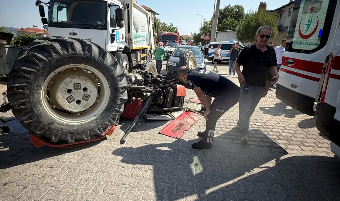 Bayramda İkinci Traktör Kazası: Belediye Aracı Devrildi