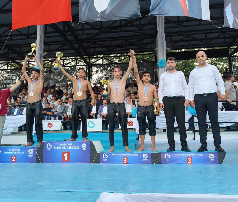 CW Enerji Türkiye Yağlı Güreş Ligi’nin 6. etabı olan 65.