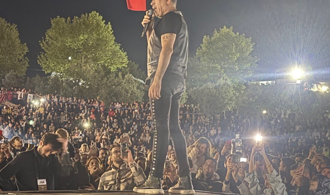 Gördes’in düşman işgalinden kurtuluşunun 102. yıl dönümü etkinlikleri kapsamında ünlü