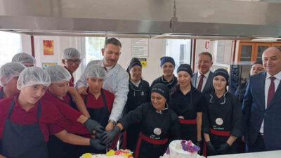 Manisa İl Milli Eğitim Müdürlüğü tarafından ortaokul son sınıf öğrencilerine