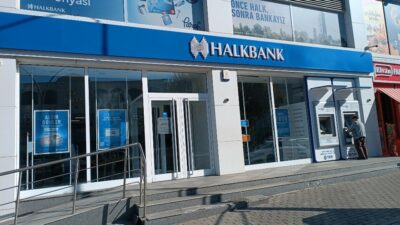 Gördes Halkbank Şubesi, ilçemizde gerçekleştirilen maaş promosyonu ihalesinde güçlü bir
