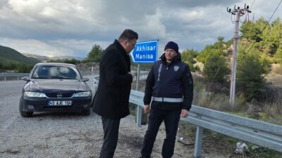 Bağımsız Yerel Hak-Sen Sendikası yetkilileri, Manisa’nın Gördes ilçesinde görev yapan