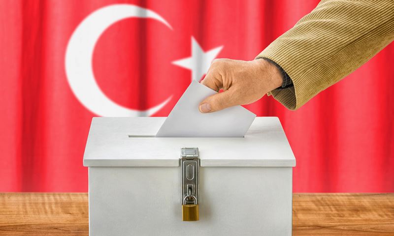 Gördes’e bağlı Cuma Mahallesi, bu pazar günü yapılacak muhtarlık ara
