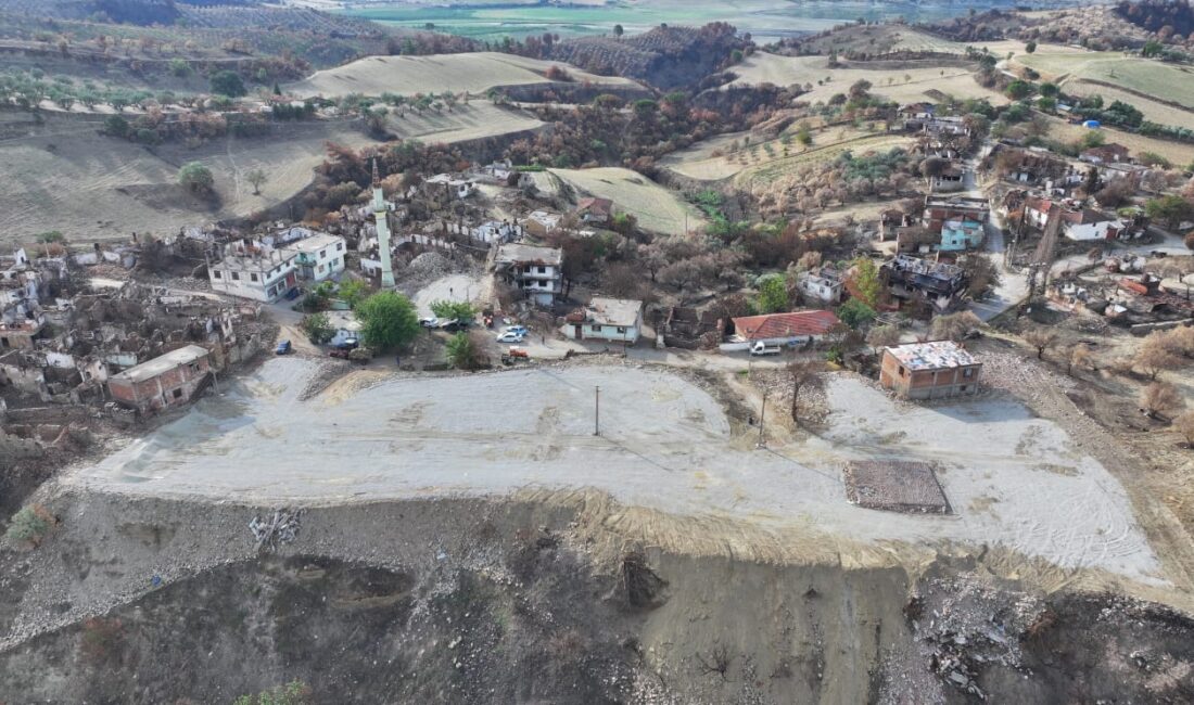 Ahbap Derneği’ne yönelik yürütülen soruşturma kapsamında Haluk Levent’in tutuklanmasıyla birlikte,