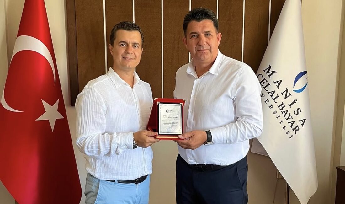 Manisa Celal Bayar Üniversitesi Gördes Meslek Yüksekokulu’nda uzun yıllardır akademisyen