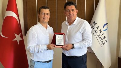 Manisa Celal Bayar Üniversitesi Gördes Meslek Yüksekokulu’nda uzun yıllardır akademisyen